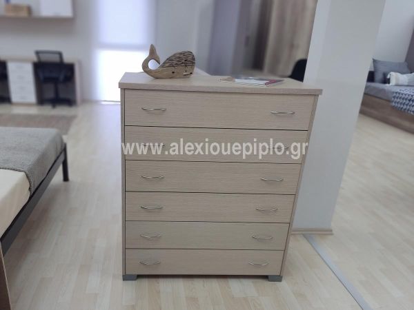 Συρταριέρα