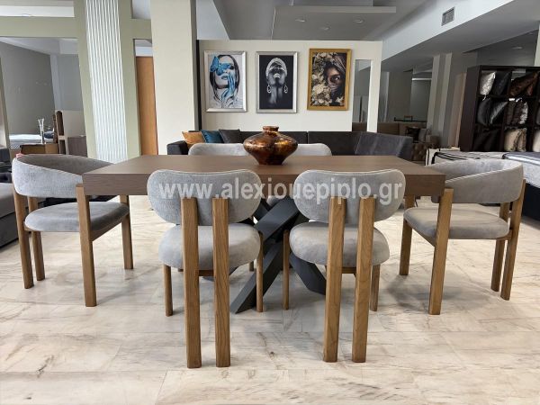 ΤΡΑΠΕΖΑΡΙΑ